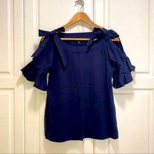 BR Peekaboo Shoulder Bow Sleeve Top
